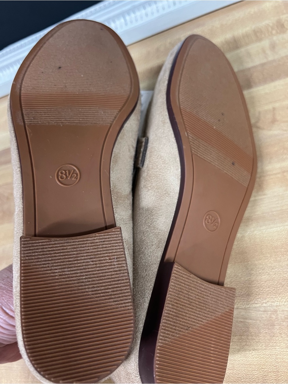 a new day NWT Classic Women's micro Suede Loafers in Camel with Gold Hardware - Picture 6 of 7